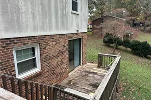 175 Wedgewood Dr, Mount Airy, NC 27030 - Photo 16