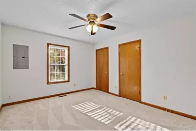 206 Lee Street, Jamestown, NC 27282 - Photo 22