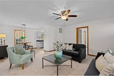 206 Lee Street, Jamestown, NC 27282 - Photo 8