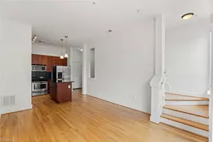 389 N Green St, Winston-Salem, NC 27101 - Photo 6