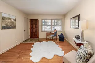 4314 Ivanhoe Pl, Charlotte, NC 28205 - Photo 2