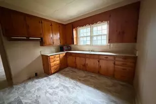 248 Broad St, Lexington, NC 27295 - Photo 14