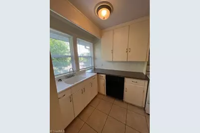 1425 Academy Street #Up, Winston-Salem, NC 27103 - Photo 6