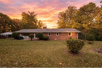 240 Oakcrest Drive, Madison, NC 27025 - Photo 2