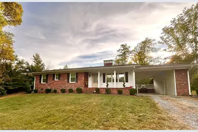 240 Oakcrest Drive, Madison, NC 27025 - Photo 18