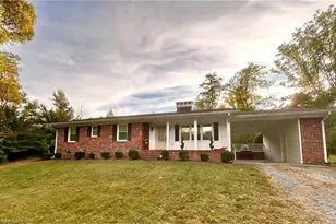 240 Oakcrest Dr, Madison, NC 27025 - Photo 18