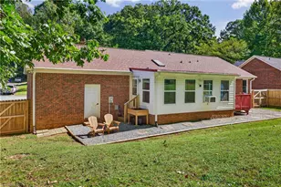 1224 S Skyview Dr, Mebane, NC 27302 - Photo 22