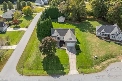 106 Stonegate Court, Reidsville, NC 27320 - Photo 38