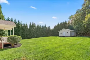 106 Stonegate Ct, Reidsville, NC 27320 - Photo 40