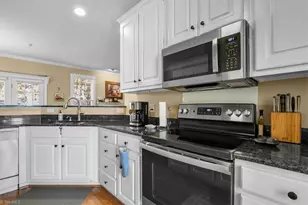 4714 Clifton Park Dr, Jamestown, NC 27282 - Photo 20