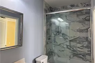 6815 Hanesbrook Cir, Clemmons, NC 27012 - Photo 8