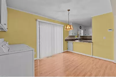 3709 April Lane, Greensboro, NC 27405 - Photo 10