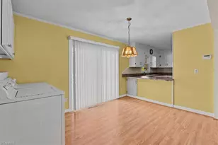 3709 April Ln, Greensboro, NC 27405 - Photo 10