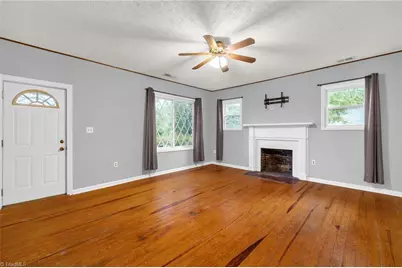 3281 Vance Street Extension, Reidsville, NC 27320 - Photo 8