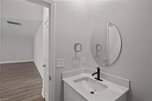 409 Pinnacle Dr, Randleman, NC 27317 - Photo 10