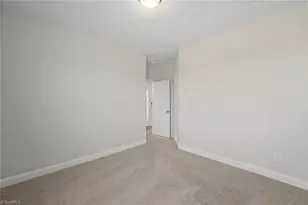 859 Brooklet Ct, Winston-Salem, NC 27127 - Photo 8