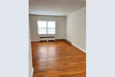 611 Maple Avenue #R, Reidsville, NC 27320 - Photo 4