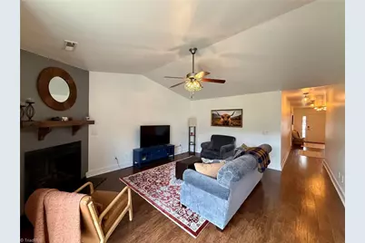 5013 Long Branch Drive, Kernersville, NC 27284 - Photo 8