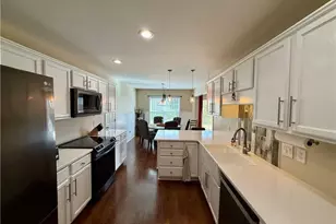 5013 Long Branch Dr, Kernersville, NC 27284 - Photo 4