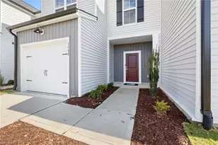 1508 Allegheny River St, Greensboro, NC 27405 - Photo 2