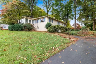 6110 James St, Clemmons, NC 27012 - Photo 4