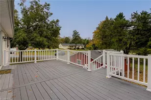 8140 Vance Rd, Kernersville, NC 27284 - Photo 10