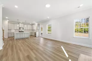 4244 Canter Crk Ln, High Point, NC 27262 - Photo 8