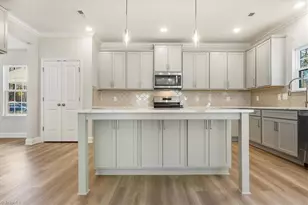 4244 Canter Crk Ln, High Point, NC 27262 - Photo 6