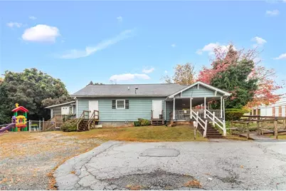 3842 Country Club Road, Winston-Salem, NC 27104 - Photo 4