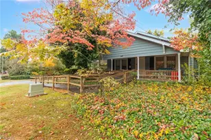 3842 Country Club Rd, Winston-Salem, NC 27104 - Photo 2