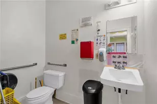 3842 Country Club Rd, Winston-Salem, NC 27104 - Photo 22