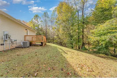 4001 Gloria Ridge, Winston-Salem, NC 27107 - Photo 24