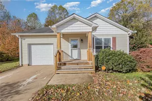 4001 Gloria Ridge, Winston-Salem, NC 27107 - Photo 2