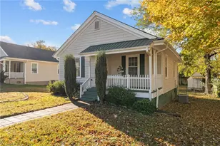 307 Austin St, Mebane, NC 27302 - Photo 2