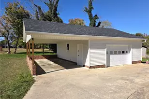 1308 Nc Hwy 65 W, Walnut Cove, NC 27052 - Photo 6