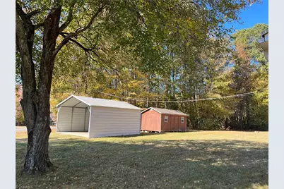 4950 Curry Road, Kernersville, NC 27284 - Photo 4