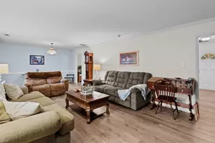 1613 Westridge Rd, Greensboro, NC 27410 - Photo 6