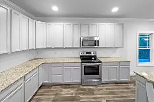 2908 Moser Ln, Burlington, NC 27215 - Photo 8