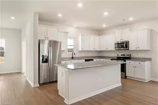 260 Macintosh Dr, King, NC 27021 - Photo 10