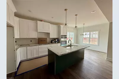 2931 Reginas Way, Randleman, NC 27317 - Photo 4