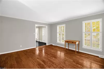 1014 Shamrock Court, High Point, NC 27265 - Photo 8