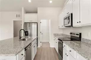 128 Tail Star Ct, King, NC 27021 - Photo 10