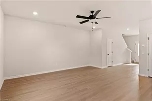 1082 Jonestown Rd, Winston-Salem, NC 27103 - Photo 14