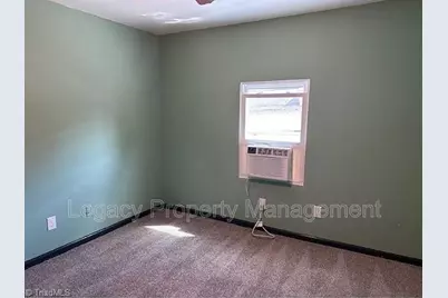 215 N Logan Street, Burlington, NC 27217 - Photo 12