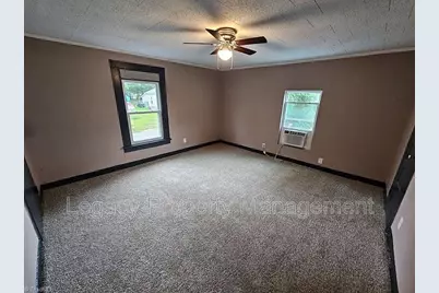 215 N Logan Street, Burlington, NC 27217 - Photo 28