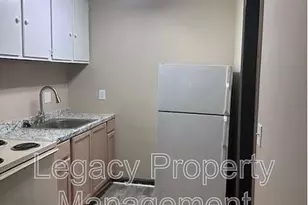 215 N Logan St, Burlington, NC 27217 - Photo 18