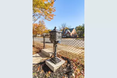 1426 Thurmond Street, Winston-Salem, NC 27105 - Photo 4