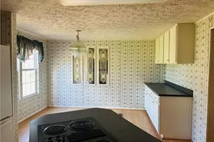 195 Old Barrett Rd, Ennice, NC 28623 - Photo 24