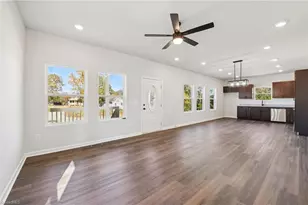 234 Foster St, Burlington, NC 27217 - Photo 6