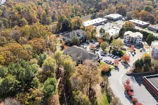 100 Lennox Dr, Jamestown, NC 27282 - Photo 4